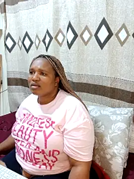 Snapshot of Cuddle_Zee chatting on April 15, 2026, 7:58 pm Cuddle Zee online show from April 15, 2026, 7:58 pm