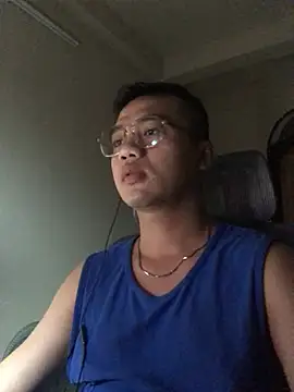 Snapshot of Gockhuatsg chatting on July 11, 2026, 6:32 pm Gockhuatsg online show from July 11, 2026, 6:32 pm