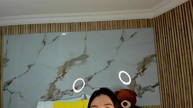 Snapshot of Mily17_ chatting on July 20, 2026, 11:01 am Mily17 online show from July 20, 2026, 11:01 am