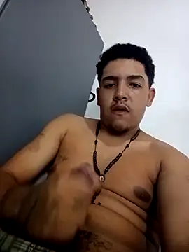 simonxxxlbear online show from March 2, 2026, 4:03 am