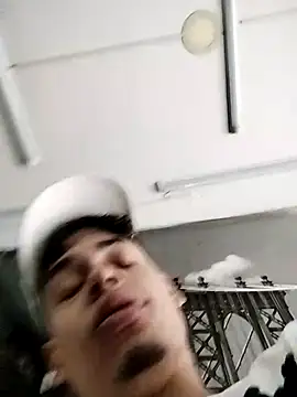 Sccarry online show from March 12, 2026, 7:09 pm