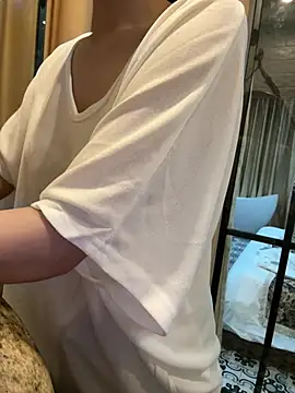 Angela-sexxy online show from June 4, 2026, 5:08 pm
