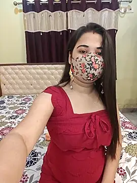 MONAJI HOT online show from April 13, 2026, 5:07 pm
