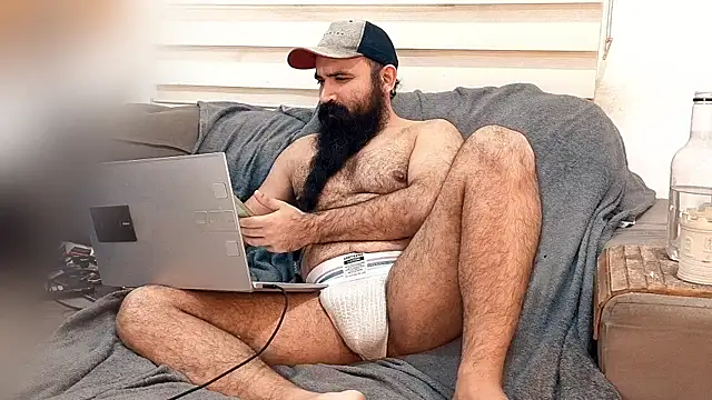 Snapshot of Barba_Negra_Fumador chatting on June 30, 2026, 5:36 pm Barba Negra Fumador online show from June 30, 2026, 5:36 pm