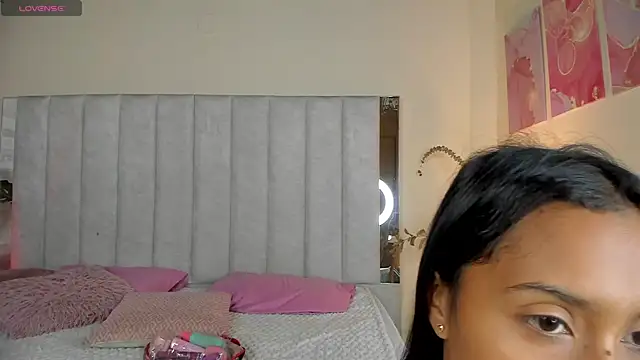 anny kiut online show from June 14, 2026, 11:56 am