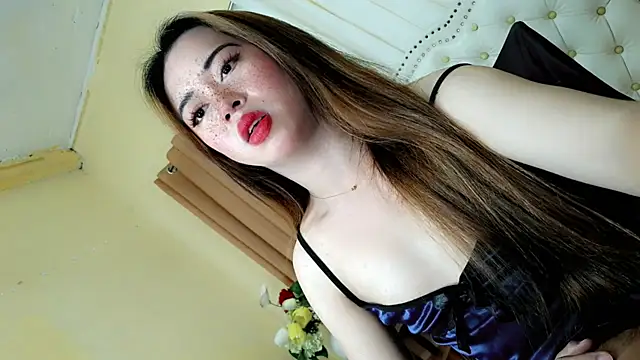 Seductive sophie online show from April 20, 2026, 3:20 am
