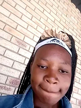 Snapshot of LillyXO2 chatting on March 8, 2026, 11:14 am LillyXO2 online show from March 8, 2026, 11:14 am