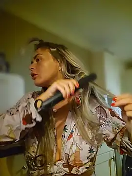 CarmenCapricorn online show from March 15, 2026, 8:15 pm