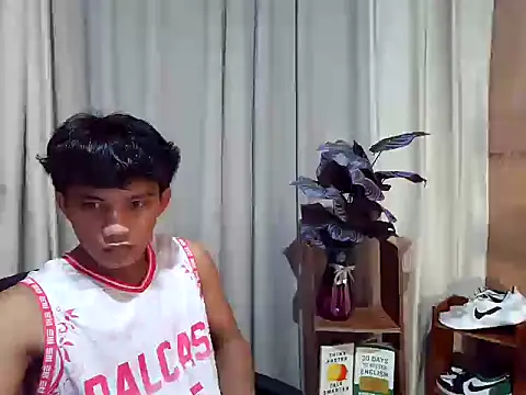 Snapshot of marksurelyhard chatting on March 5, 2026, 10:22 am marksurelyhard online show from March 5, 2026, 10:22 am