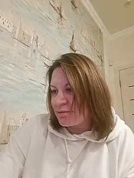 LaraHarper online show from March 10, 2026, 10:59 pm