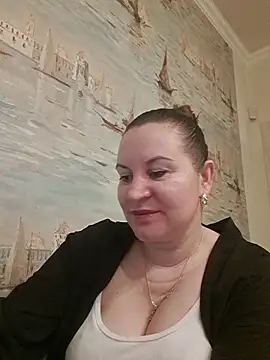 LaraHarper online show from March 31, 2026, 7:14 pm