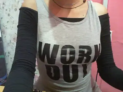 lolit cat online show from May 26, 2026, 11:34 pm