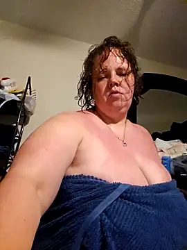 Purplesparkle1 online show from March 16, 2026, 9:52 pm