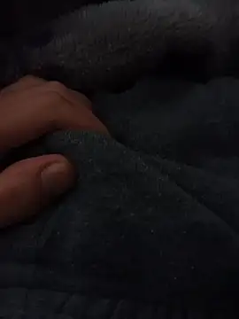 Snapshot of Adix_02six chatting on March 6, 2026, 7:32 pm Adix 02six online show from March 6, 2026, 7:32 pm