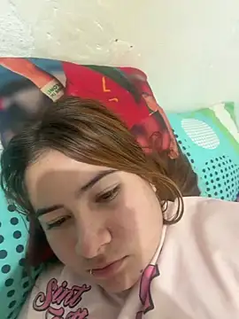 Zoe Luxxe  online show from April 30, 2026, 2:07 am