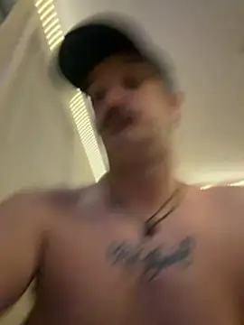 Snapshot of PoundedCajunGuy93 chatting on May 13, 2026, 8:12 am PoundedCajunGuy93 online show from May 13, 2026, 8:12 am