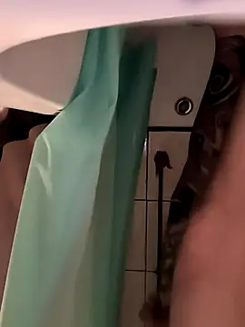 vikingo3333 online show from March 12, 2026, 5:13 am