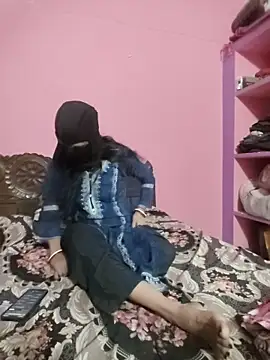 Snapshot of Couple_hot999 chatting on March 9, 2026, 7:18 pm Couple hot999 online show from March 9, 2026, 7:18 pm