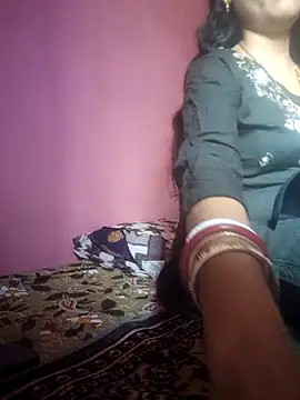 Couple hot999 online show from April 30, 2026, 7:58 am