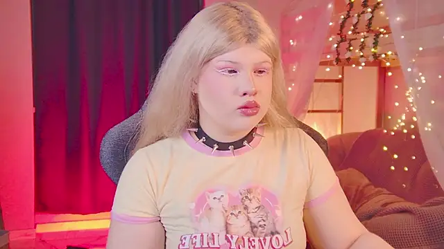 LilithNlsn online show from March 6, 2026, 8:44 am