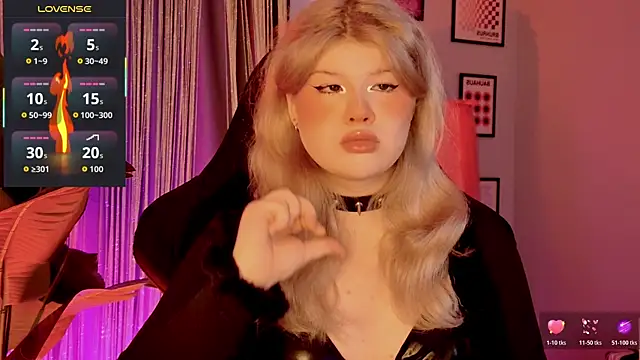 LilithNlsn online show from April 24, 2026, 2:36 am