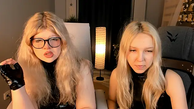 LilithNlsn online show from June 13, 2026, 10:02 am
