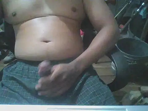 Snapshot of uzumaki135 chatting on March 2, 2026, 8:43 am uzumaki135 online show from March 2, 2026, 8:43 am