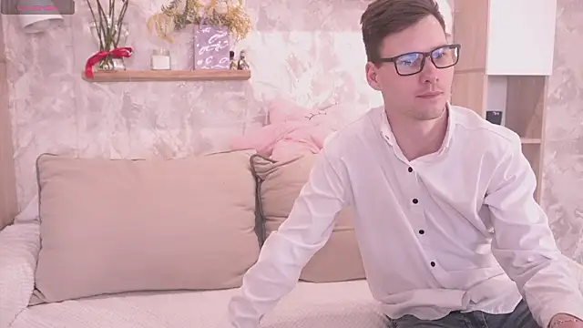 Magic Pasha online show from March 15, 2026, 11:05 am