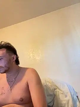 TallHungandCloudy69 online show from March 9, 2026, 1:31 am