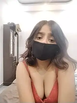 Snapshot of Ishaa_22 chatting on June 26, 2026, 11:03 am Ishaa 22 online show from June 26, 2026, 11:03 am