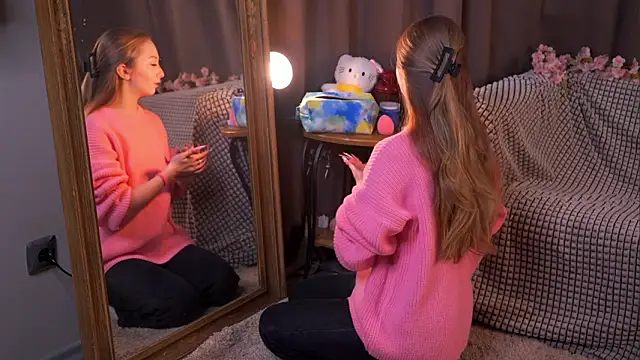 JaimeeBroadstreet online show from March 9, 2026, 7:23 am