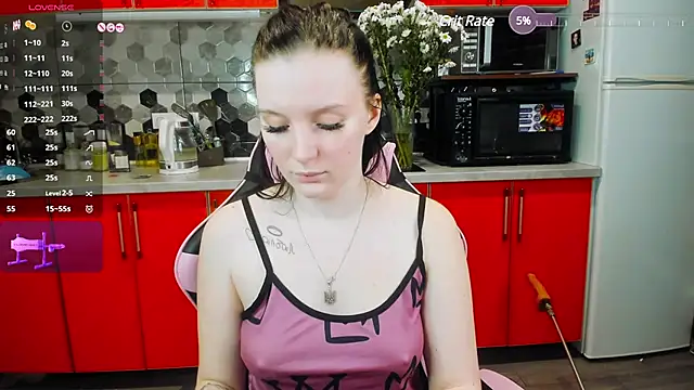 Snapshot of Mary_Blu chatting on February 12, 2025, 1:52 am Mary Blu online show from February 12, 2025, 1:52 am