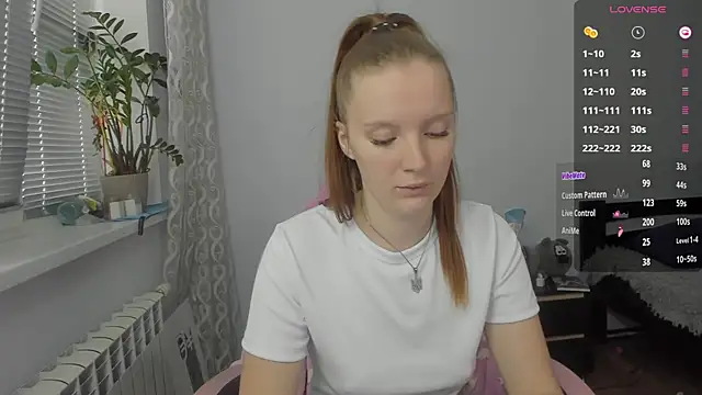 Snapshot of Mary_Blu chatting on November 6, 2025, 10:49 am Mary Blu online show from November 6, 2025, 10:49 am