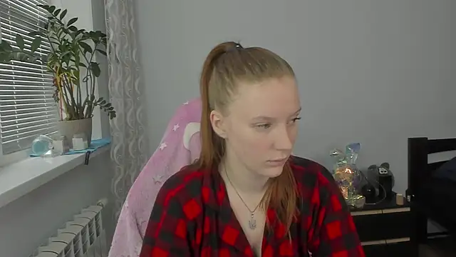 Snapshot of Mary_Blu chatting on November 19, 2025, 9:53 am Mary Blu online show from November 19, 2025, 9:53 am