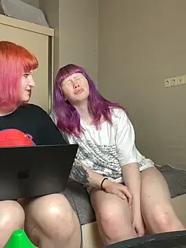 AlexaGudz online show from April 26, 2026, 6:49 pm
