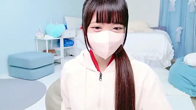 Snapshot of Hime_na chatting on June 5, 2026, 12:00 pm Hime na online show from June 5, 2026, 12:00 pm