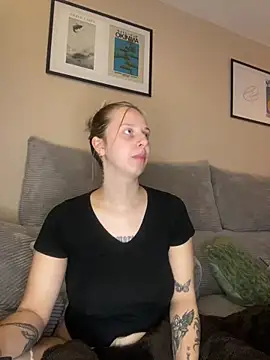 SecretLnkd online show from March 9, 2026, 9:41 pm