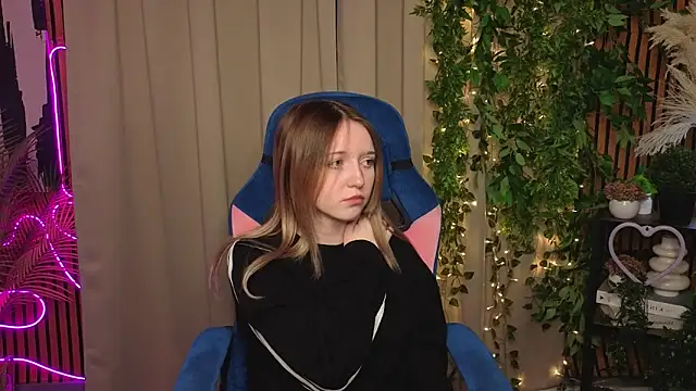 Snapshot of JillHolland chatting on March 19, 2026, 5:17 pm JillHolland online show from March 19, 2026, 5:17 pm