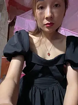 Mimi pussy online show from April 27, 2026, 12:41 am