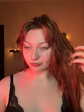 VelvetEve online show from March 14, 2026, 2:11 pm