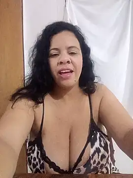 lapatronav2026 online show from April 29, 2026, 6:28 am