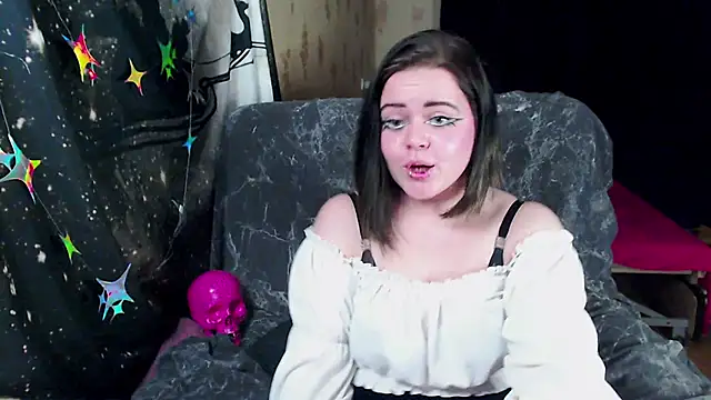  little monsterrr  online show from March 11, 2026, 5:19 pm