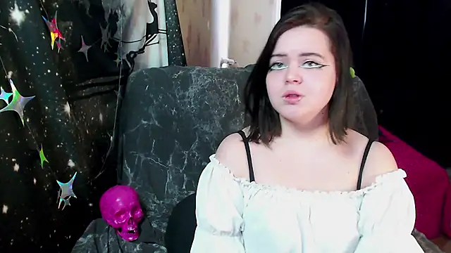  little monsterrr  online show from March 17, 2026, 8:39 am