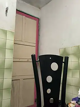 Sinner Brown online show from March 18, 2026, 3:09 am