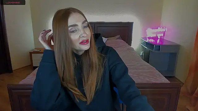 foxy lisa1 online show from March 3, 2026, 3:18 pm