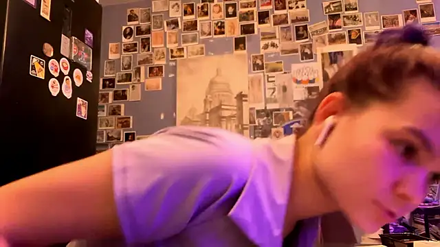 gorepyputa online show from March 12, 2026, 9:10 pm