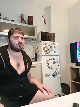bear skinny online show from June 15, 2026, 11:07 pm