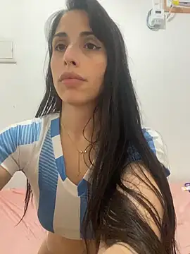 sweetwanda online show from June 16, 2026, 10:01 pm