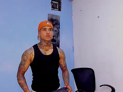 tyler bell  online show from May 7, 2026, 2:17 am