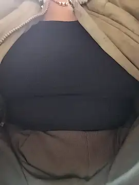 MiuNaaaa online show from March 8, 2026, 7:34 am